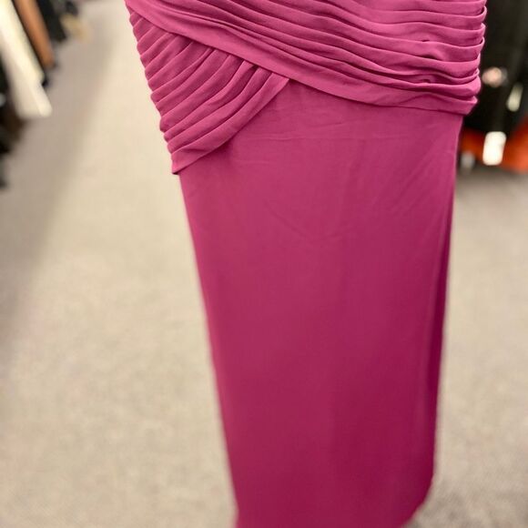 David's Bridal Sz. 10 Burgundy Formal Gown - Picture 4 of 7